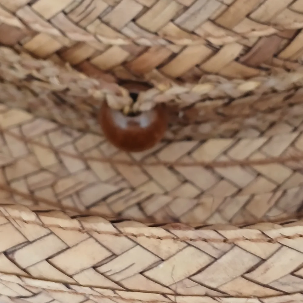 New. Vintage ,Woven 100% Straw ,Show stopper Hat - Picture 5 of 8